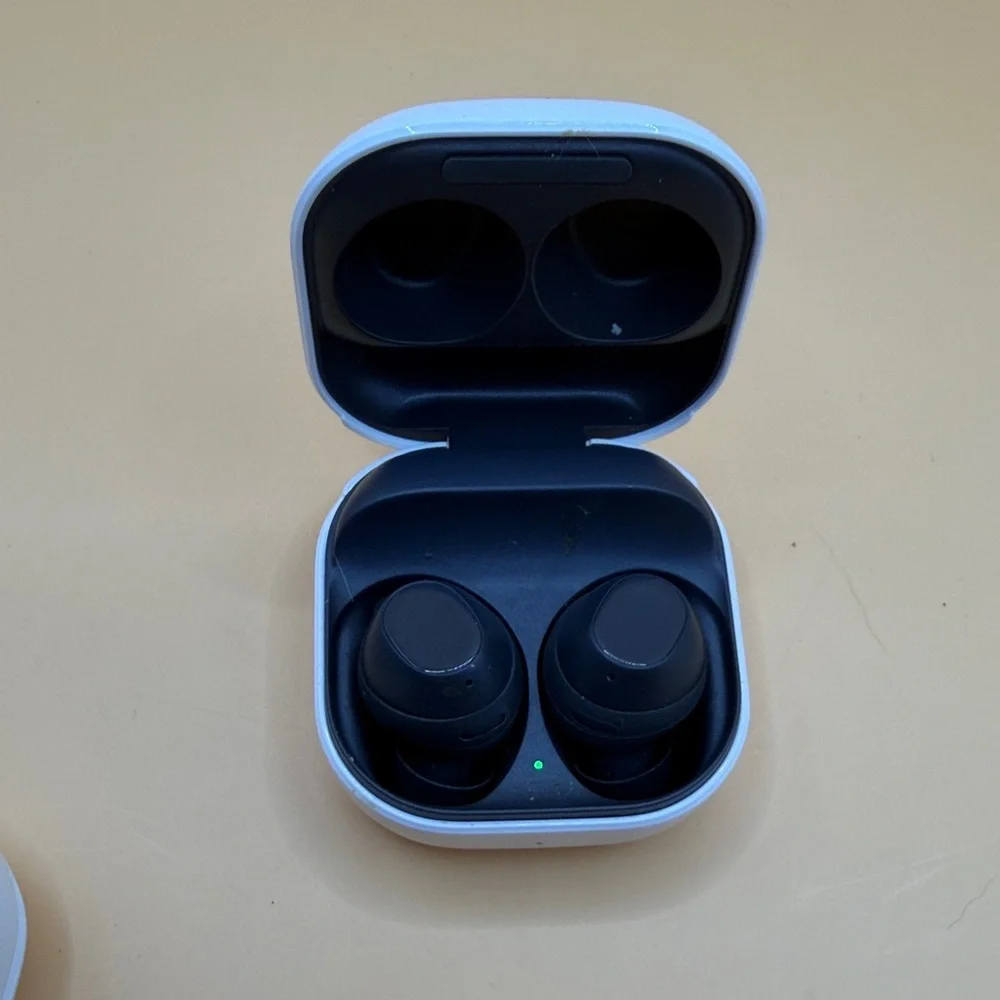 samsung sm r400n earbuds